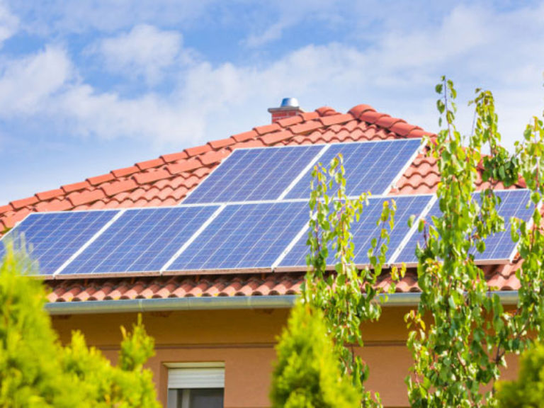 Choose The Right Solar Panels For Your Home - Daily Monitor